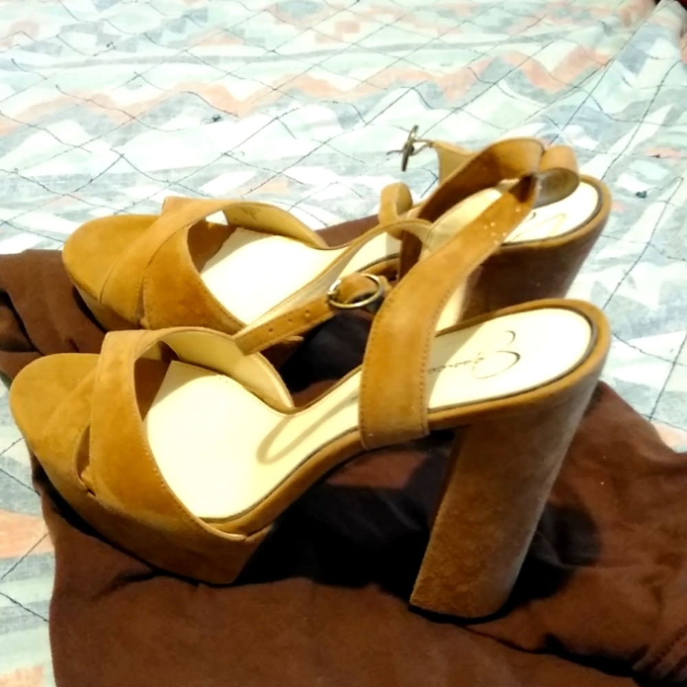 Jessica Simpson 4 inch heel Carmel Platform Thick Heeled Suede Shoe Size 11 M